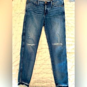 listing-status-banner